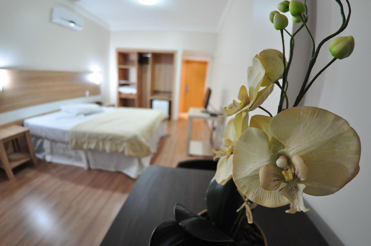 Turis Hotel Пасу-Фунду Екстер'єр фото